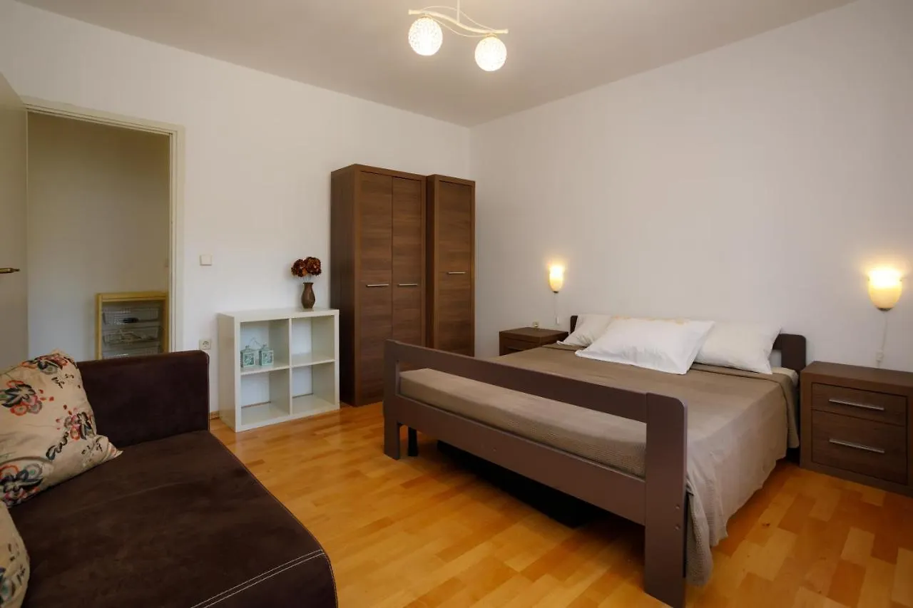 Apartments Jagoda Vrbnik